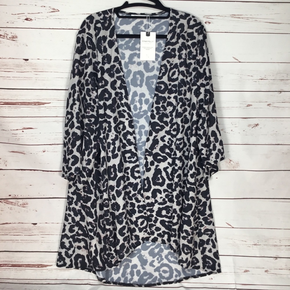 NWT Leopard Cheetah Print Pool Coverup Size Large Vacation Beach